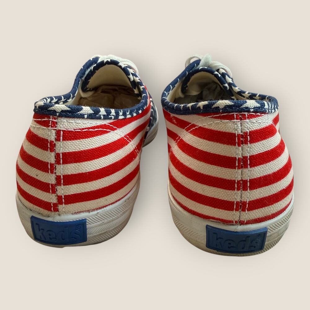 Keds American Flag USA Canvas Sneakers Women Size 9 Lace Up Red White Blue Stars - Picture 3 of 9
